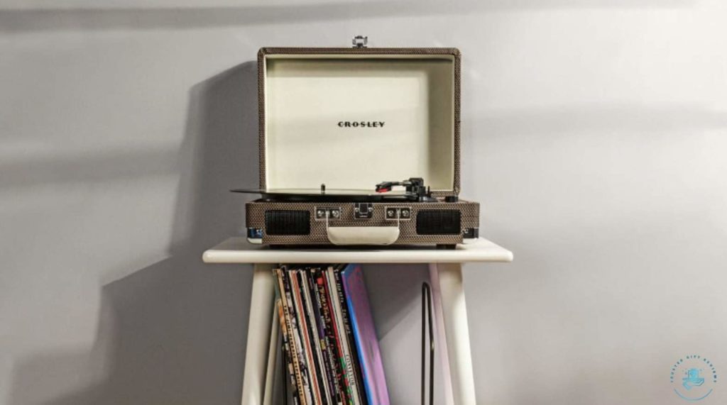 Crosley Cruiser Deluxe Turntable