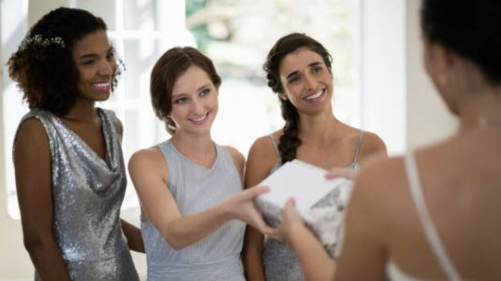 What wedding gift should you give