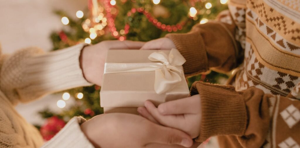 What is the 5-gift rule