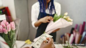What are the modes of payment accepted in the NYC Flower District