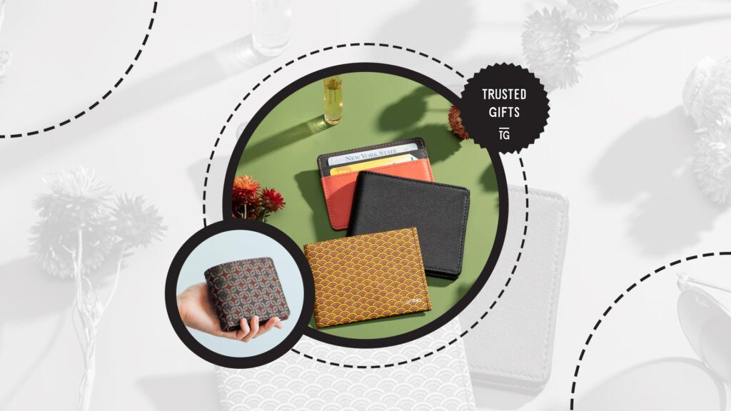 monogrammed-wallet